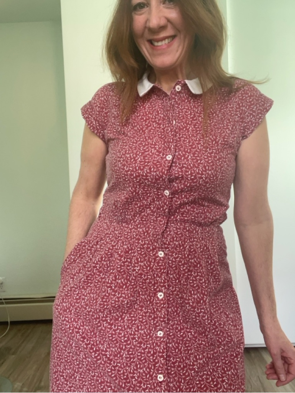 1980s Button-Front Midi Floral Dress with White Collar - Picture 7 of 11